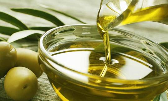 El Aceite de Oliva, el Oro líquido de la dieta Mediterranea